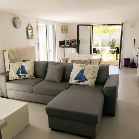 Apartment Pecheur